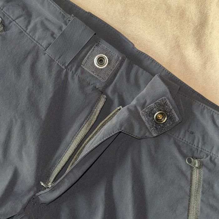 Шорти спортивні трекінгові Decathlon