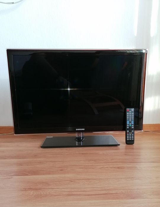 Telewizor LED 32" Samsung Full HD