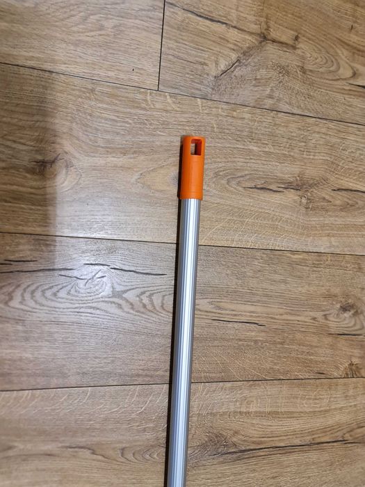 Drążek teleskopowy 1.5 m - 3 m do obsługi okien dachowych