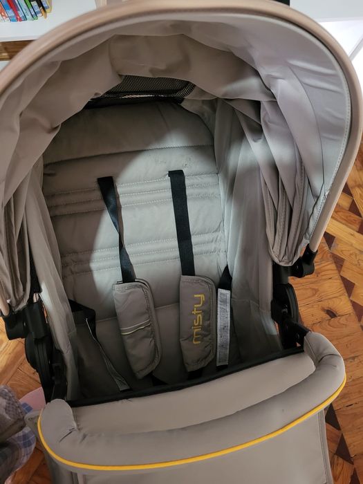 Carrinho de bebe completo 3 em 1