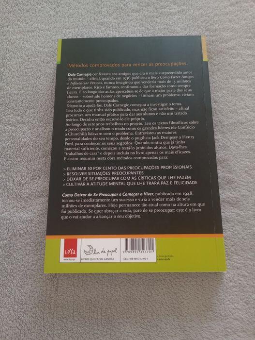 Dale Carnegie - Como Deixar de se Preocupar e Começar a Viver - NOVO