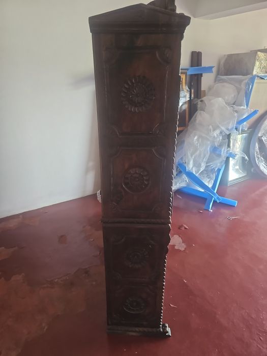 Móvel de sala de jantar /louceiro