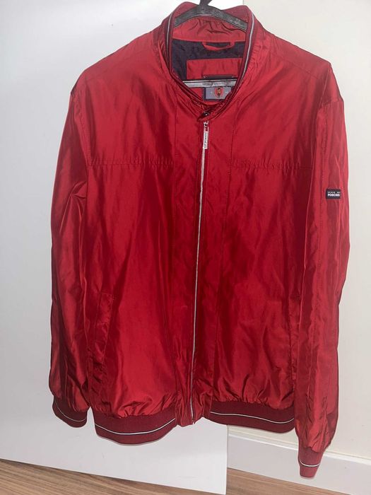 Casaco Vermelho Lion of Porches - L