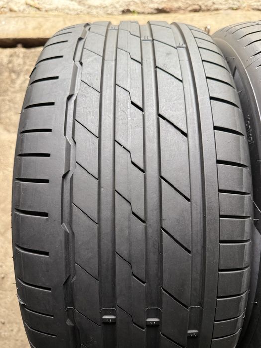 Літні шини 255/45 R18 Hankook Ventus S1 Evo 3 2шт. 90% 2024