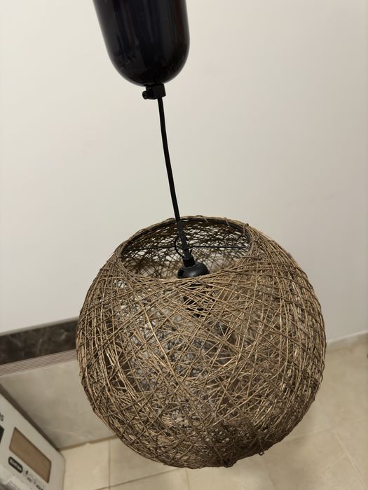 Candeeiro de tecto como novo