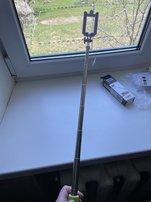 Селфі-монопод UFT SS8 Compact зі шнуром Green