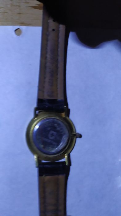 Кварцевые часы Swiss time на запчасти