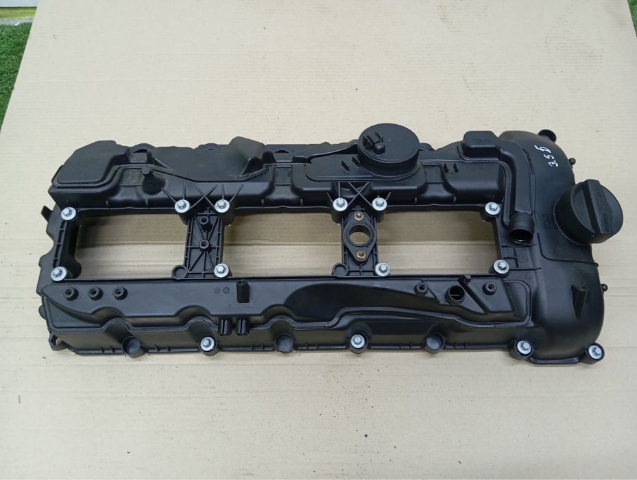 Клапанная крышка N55 BMW X5 E70 F15 F10 F30 клапанна кришка БМВ Х5 Е70