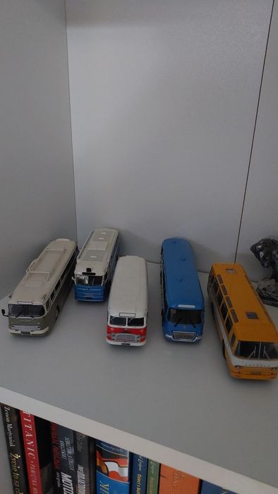 Autobusy Prlu Deagostini