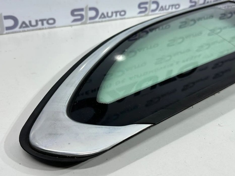 Vidro Painel Trás Direito / Esquerdo - Peugeot 508 SW I / RXH