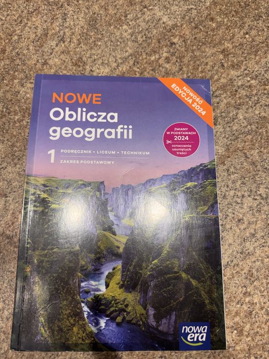 Oblicza  geografii klasa 1 zakres podstawowy
