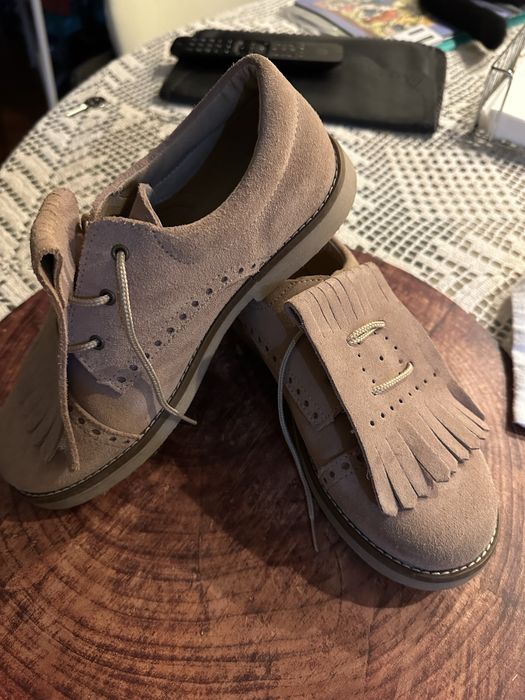 Sapatos de carneira T 35/36