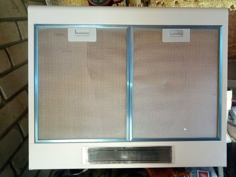 Вытяжка кухонная Borgio Турция. Новая.