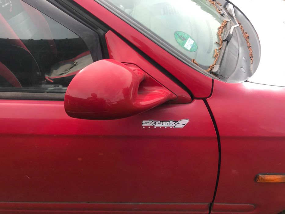 запчастини Honda civic ek / капот / ej9