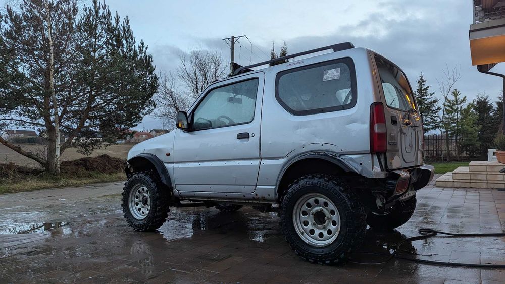 Suzuki Jimny 1.3 Automat 4x4 – Klatka J, Ironman, Klima,