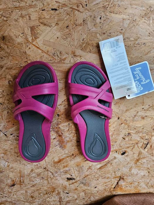 Klapki sportowe - 36