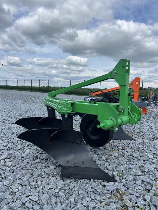 Плуг навісний двокорпусний 2-30 см