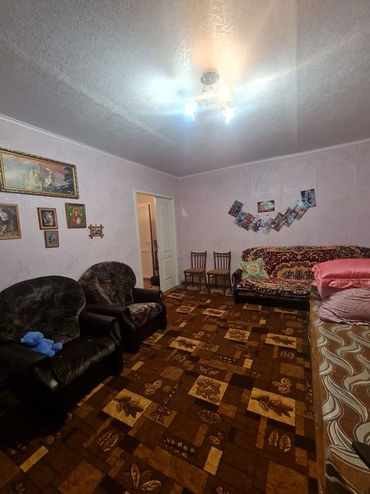 Продам 1но кімнатну "чешку" - More