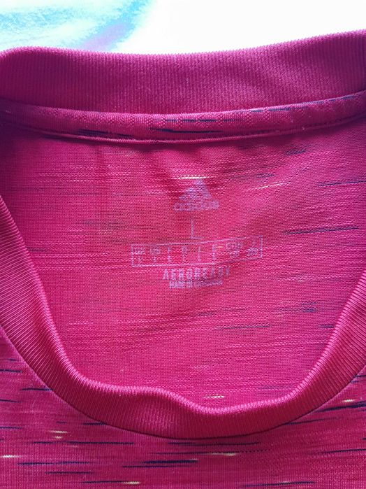 Sprzedam koszulkę piłkarską Adidas Manchester United '20/'21 Home.