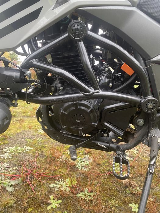 Мотоцкел текен 250