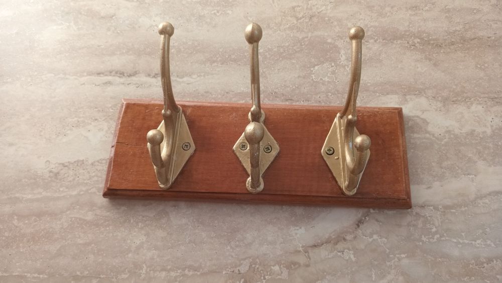 Винтажная вешалка 70х