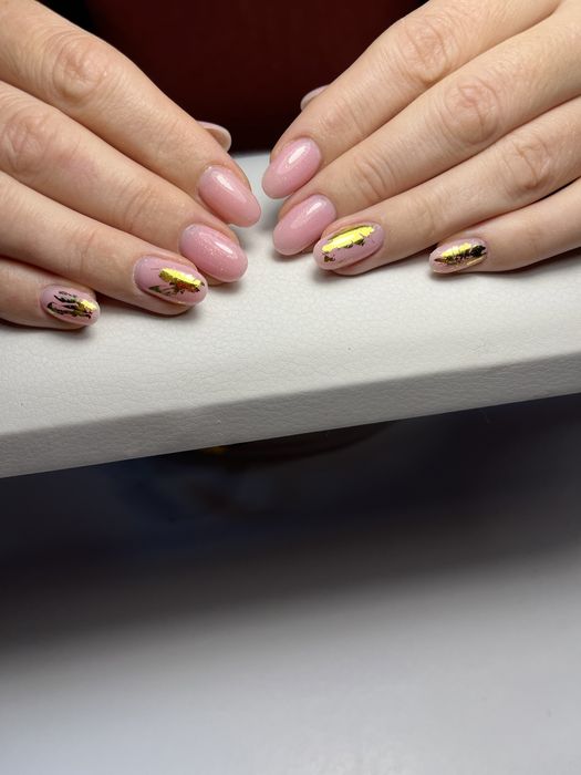 Маникюр, педикюр мужской и женский