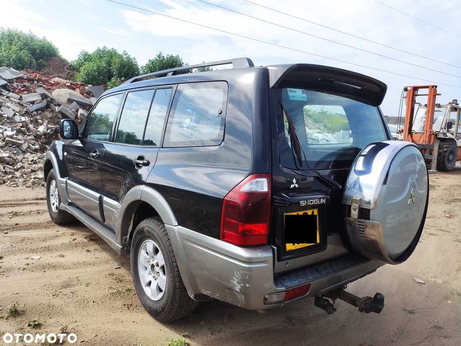 Mitsubishi Pajero 3.2 did Anglik Sławsk