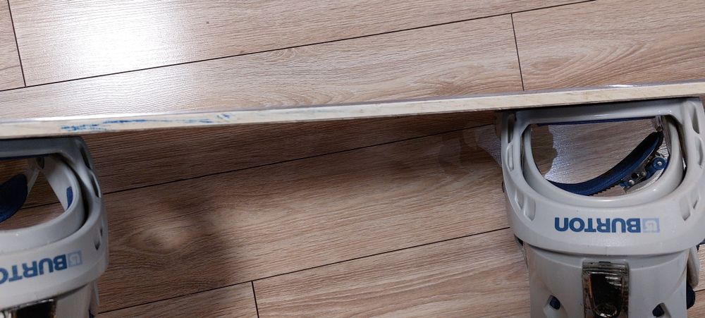 Deska snowboardowa Burton Balance  157 cm z zapięciem