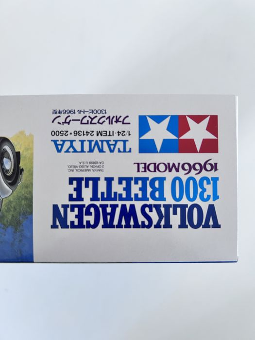 Samochód VW Volkswagen 1300 Beetle model Tamiya 24136