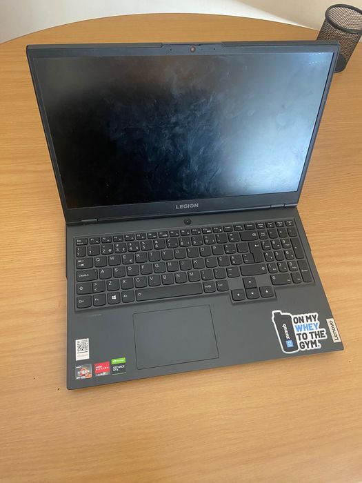Portátil Lenovo Legion 5 para peças ou reparação