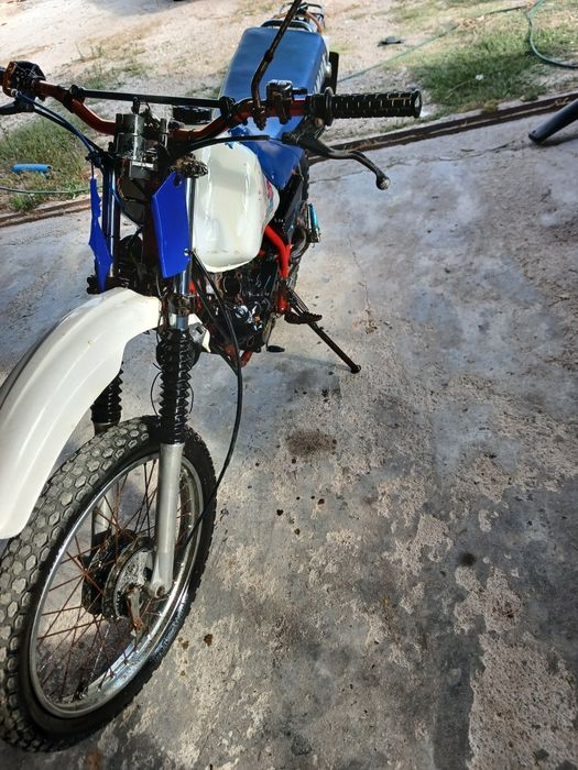 Yamaha   dt   50