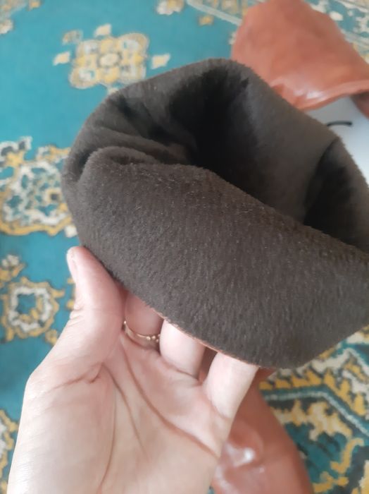 Кожаные осеннее сапоги на тоненьком флисе