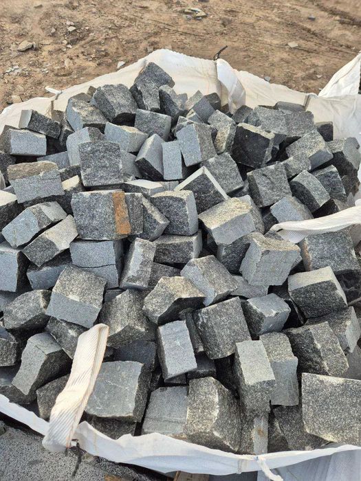 Бруківка Гранітна