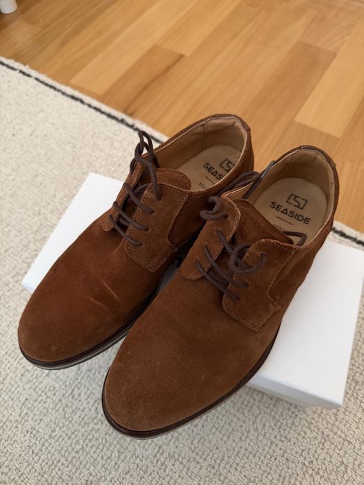 Sapatos Camurça 41
