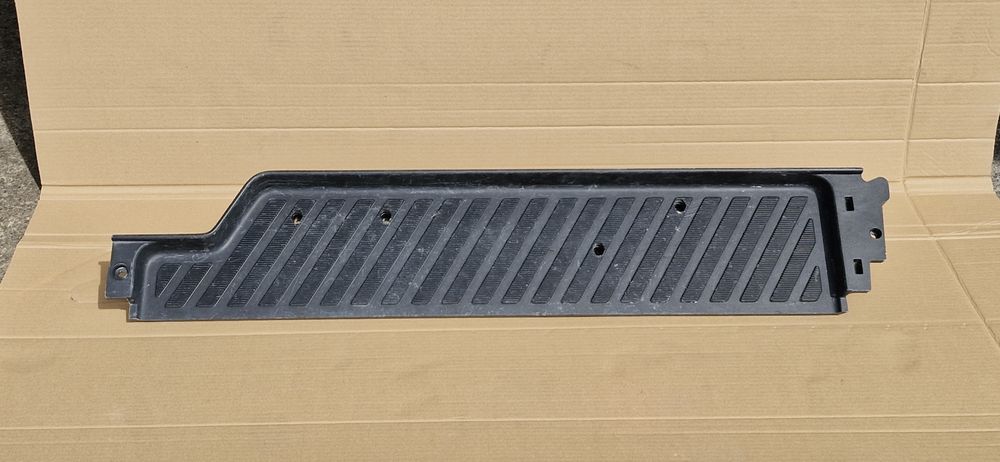 Degrau do Mercedes Sprinter W906 Mod. L1H1