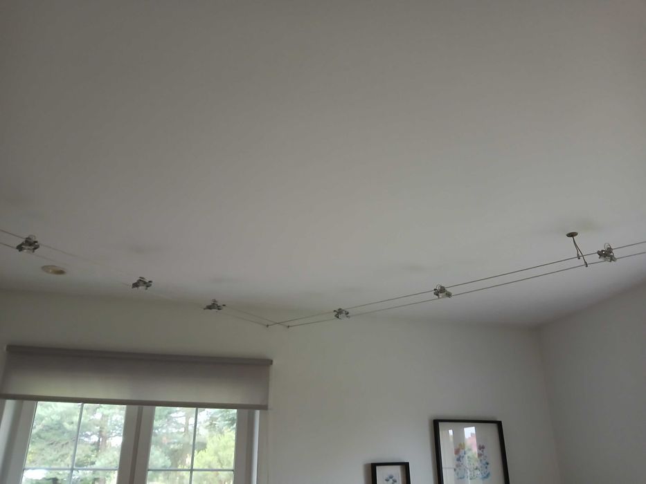 Halogeny sufitowe na metalowej lince PULLMAN