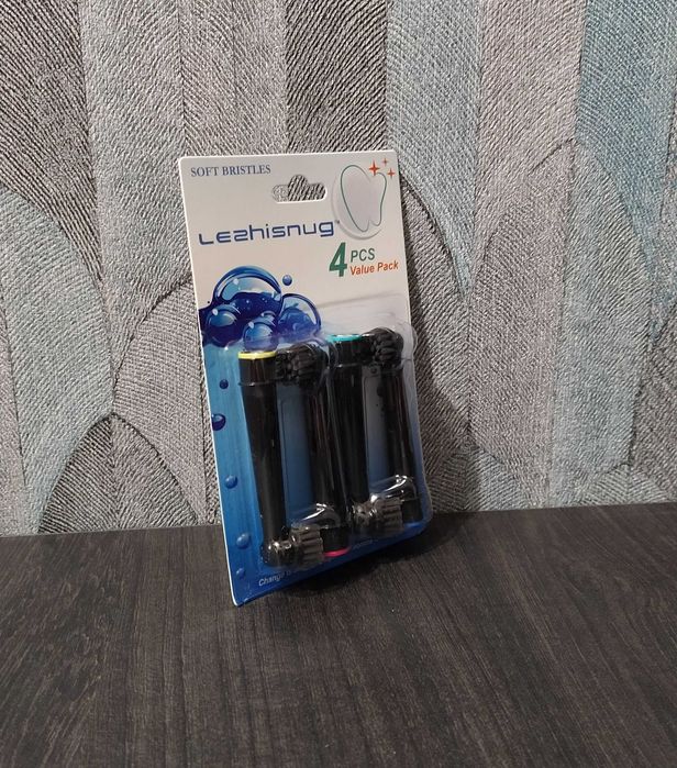 Насадки Precision Clean Black на електричну зубну щітку Oral-B Braun