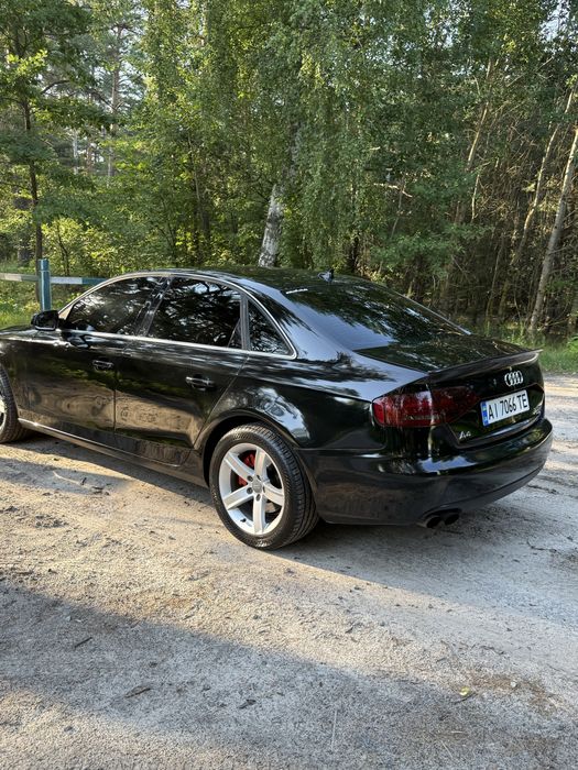 Продам Audi a4b8