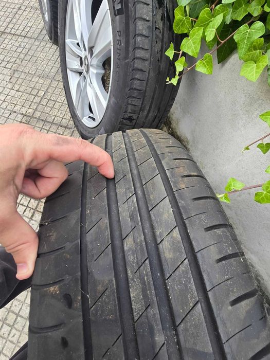 Vendo jantes e pneus  215 60 r 16 para Renault talisman/megane.