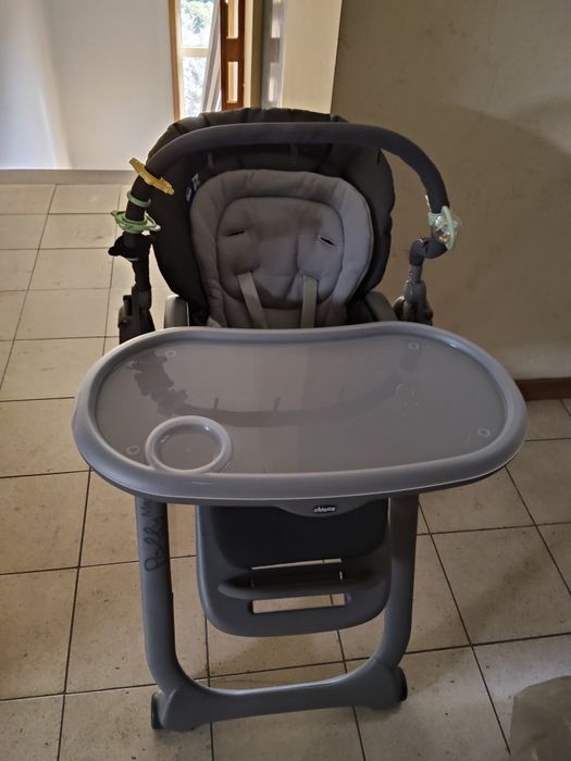 Cadeira Chicco Polly magic