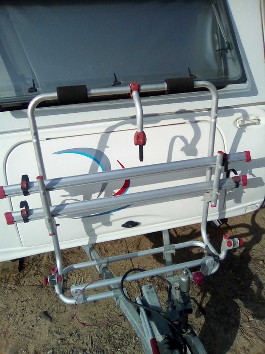 Suporte bicicletas para caravana com montagem na lança  Fiamma XLA Pro 200
