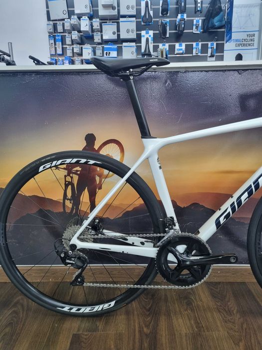Giant TCR Carbon