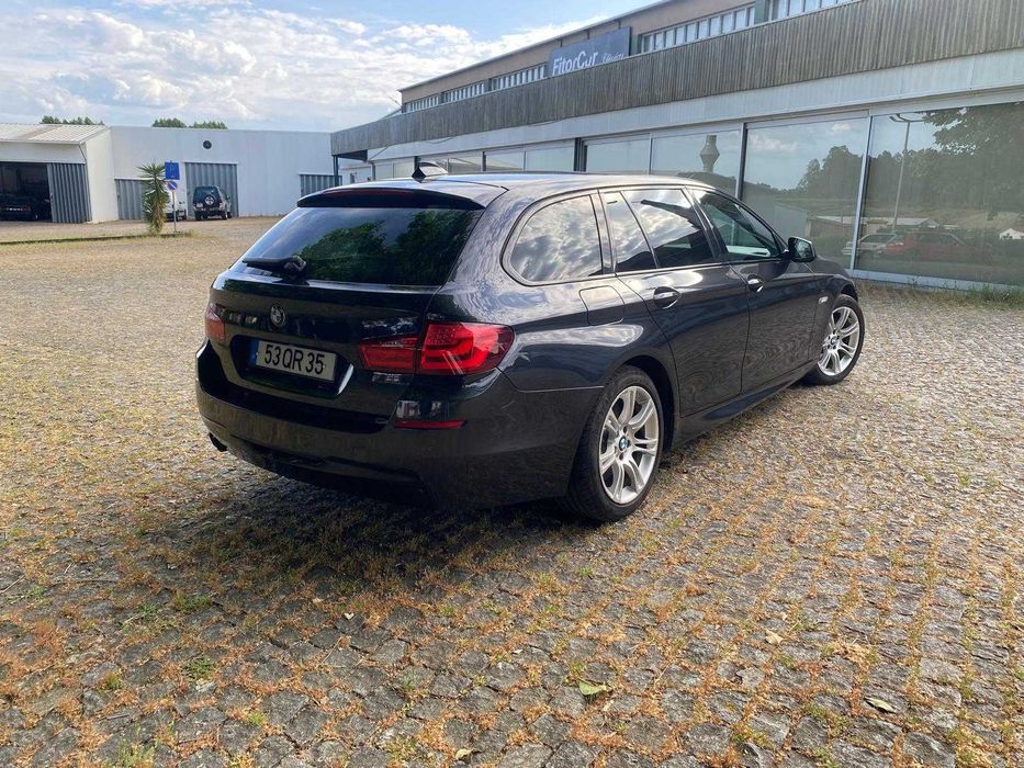 BMW 530 Xdrive Impecável