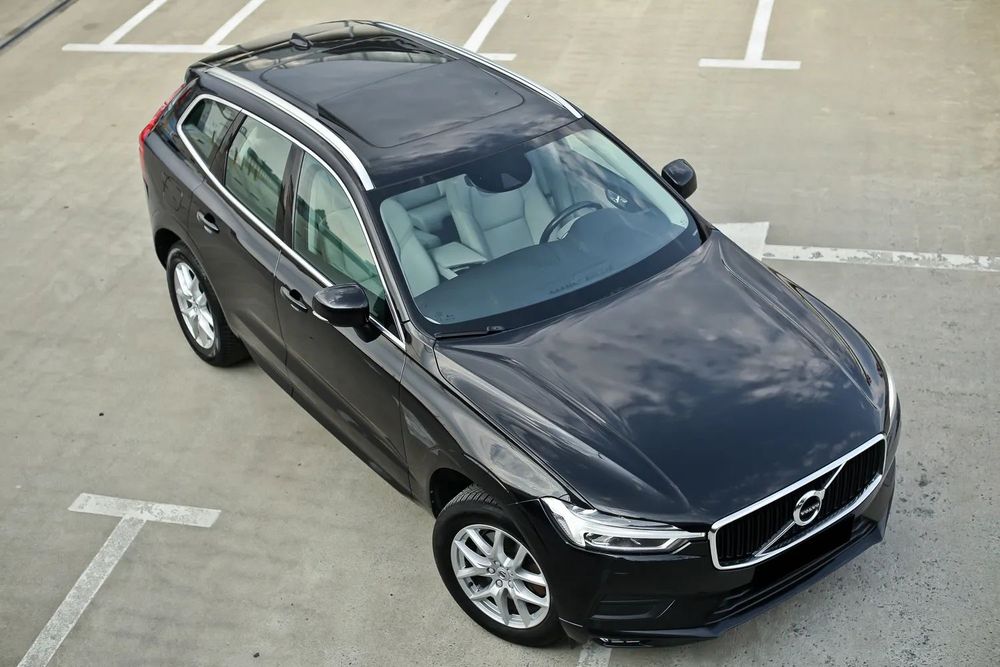 Volvo XC 60 2.0D 150PS FULL LED skóra manual PANORAMA el.klapa i fotele HAK serwis