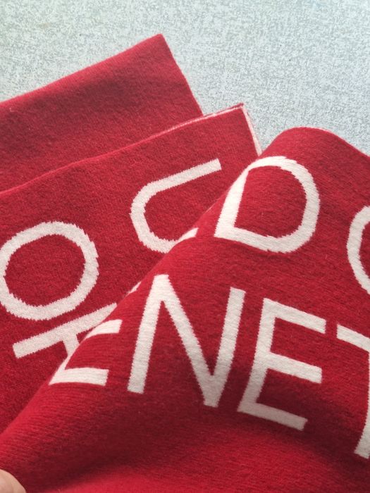 Szalik benetton długość 230 cm