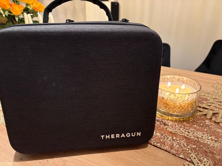 Pistolet masujący Theragun Pro pistolet do masażu