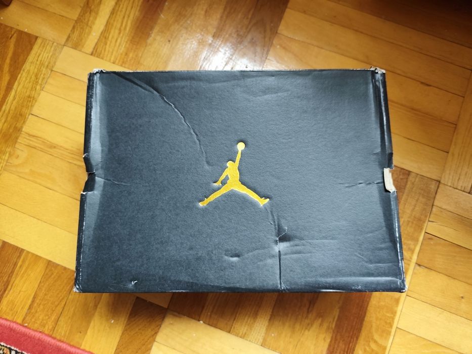 Кросівки Air Jordan 1 Mid