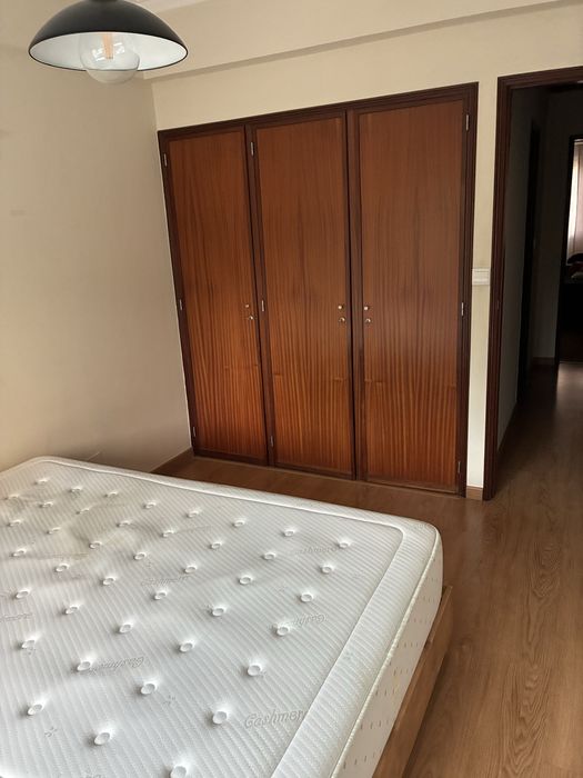 Quarto para arrendar