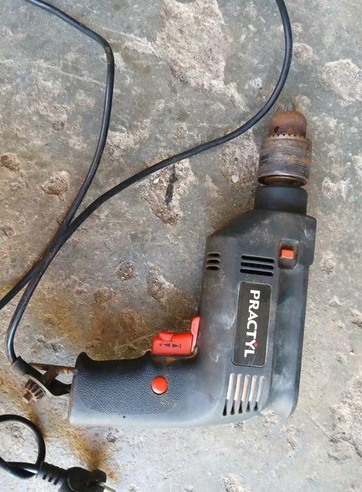 Maquina de furar