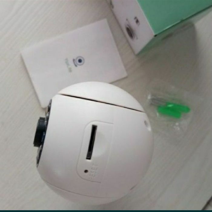 Вулична WIFI камера відеоспостереження (Нова)